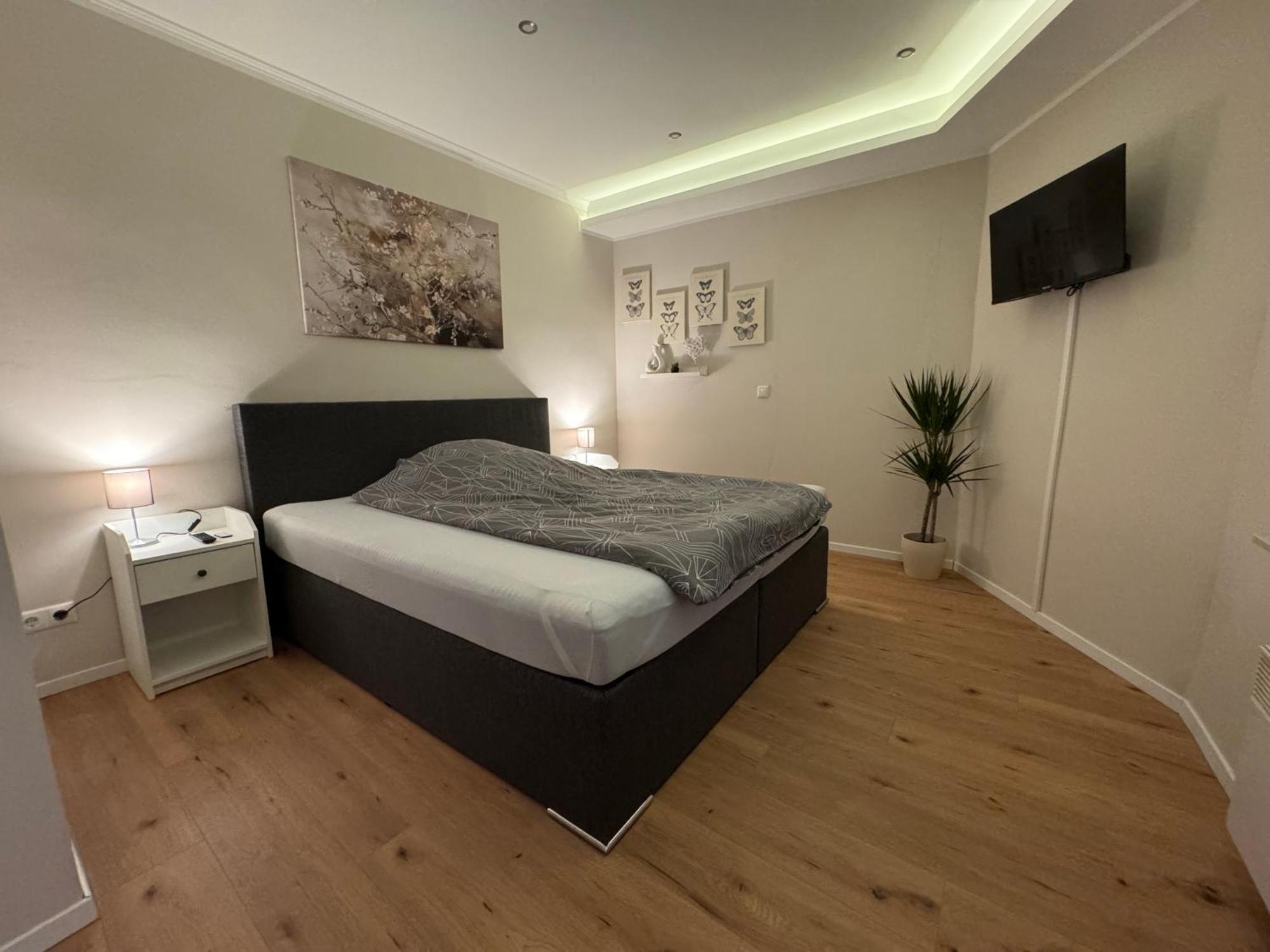 Stefan Apartment